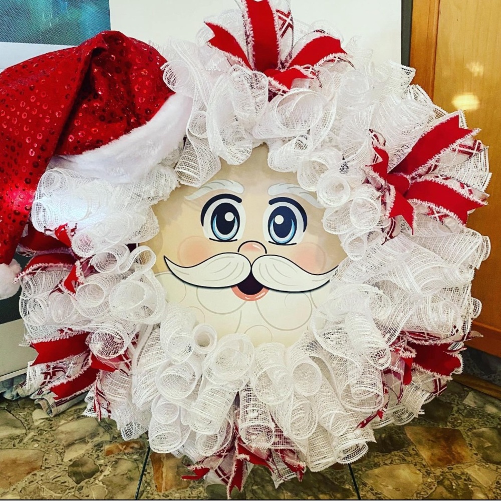 Santa Claus Wreath